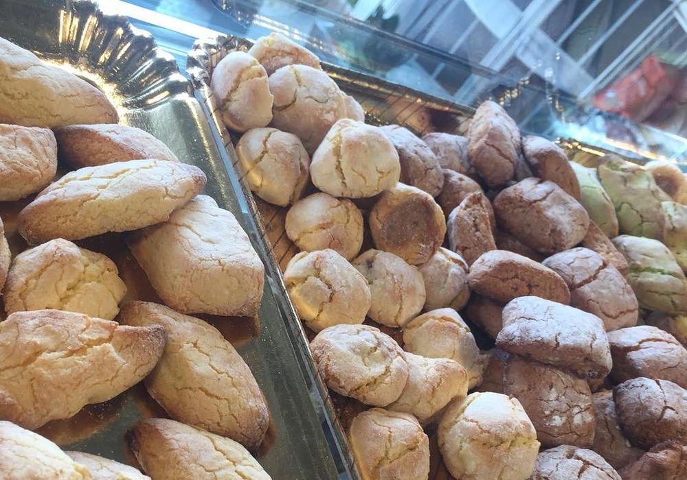 All Saints ‘Day and typical traditional sweets: the beans of the dead